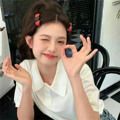 火车上的女孩2021